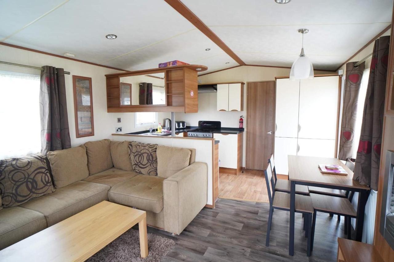 Villa Manor Park Hunstanton Pets Go Free Linen Included Extérieur photo