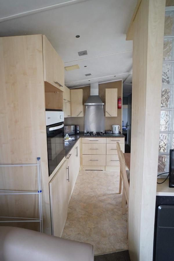 Villa Manor Park Hunstanton Pets Go Free Linen Included Extérieur photo