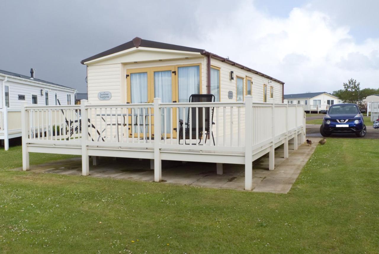 Villa Manor Park Hunstanton Pets Go Free Linen Included Extérieur photo